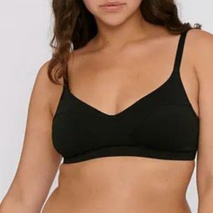 Organic Basics Classic Bra in Black Size Medium
